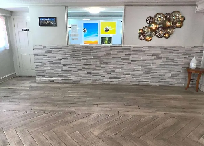 Days Inn By Wyndham Birmingham/West