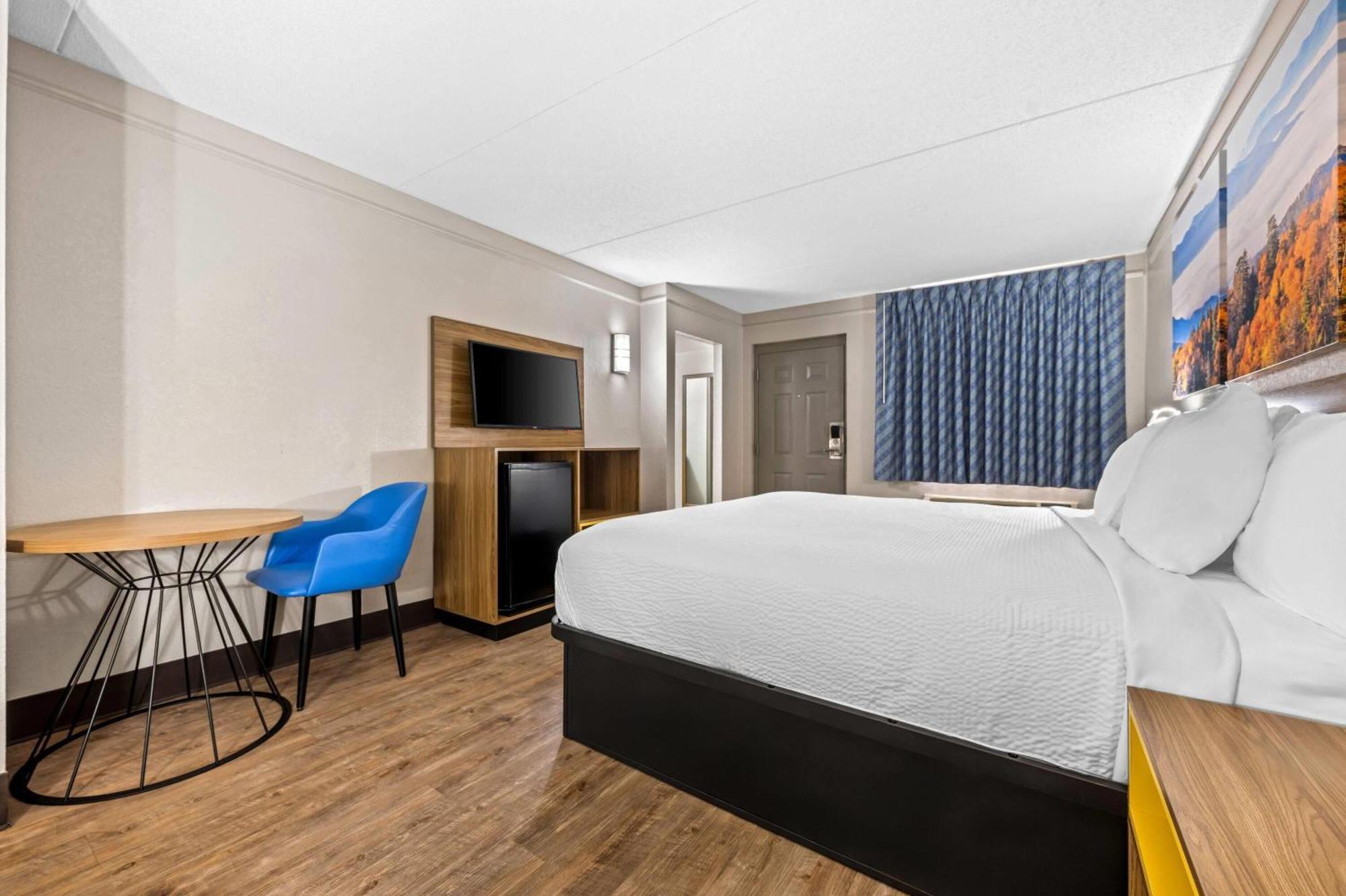 Motel Days By Wyndham Birmingham/west